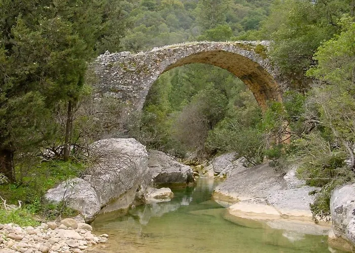 Villa Superb With Private Pool Peaceful Location *