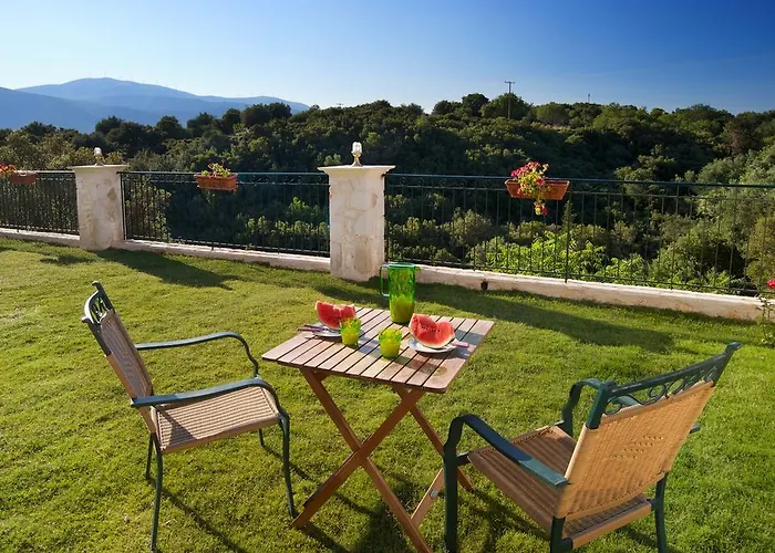 Villa Superb With Private Pool Peaceful Location *