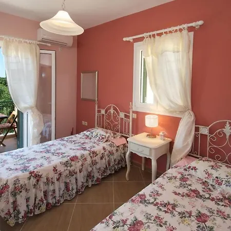 Superb With Private Pool Peaceful Location Βίλα Σάμη