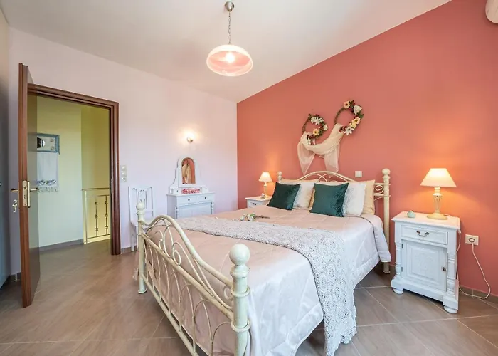 Villa Superb With Private Pool Peaceful Location
