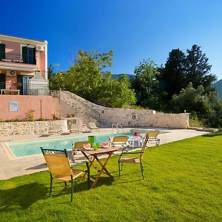 Superb With Private Pool Peaceful Location 빌라 *
